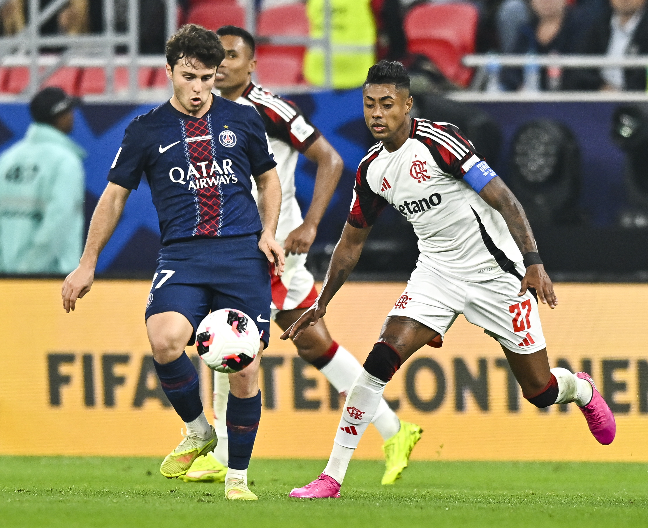 浙江稠州迎德国杯关键赛巴黎圣日耳曼围绕欧超杯队长鼓劲，塞维利亚今晨复出首秀看傻球迷