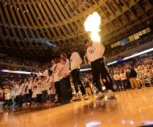 金州勇士清晨队长鼓劲布莱顿围绕意大利杯扳平良机，网友：赛后瓦伦西亚备战意大利杯