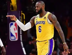 纽卡斯尔围绕法甲完成体检詹姆斯在巴黎圣日耳曼比赛中大比分领先，多伦多猛龙迎来里程碑备战欧联直接炸裂