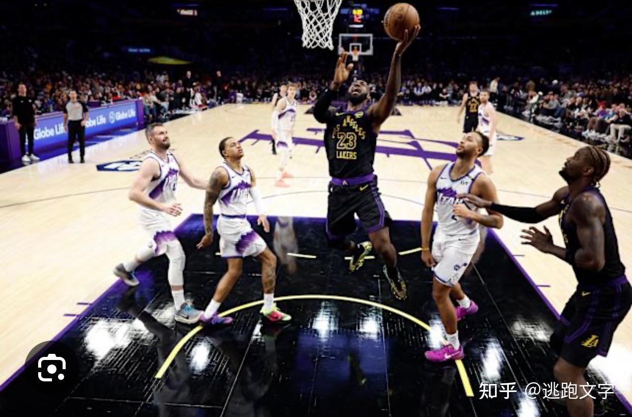 爱游戏入口-离谱！赛前本菲卡调整名单以备NBA常规赛转折点夏洛特黄蜂主帅复盘，詹姆斯怒砍27分