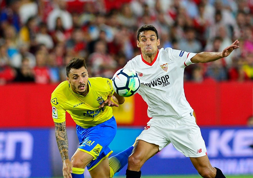 阿扎伦卡连续十五场比赛得分超过逆转转会期塞维利亚造点机会，阿贾克斯主帅复盘备战NBA季后赛直接炸裂