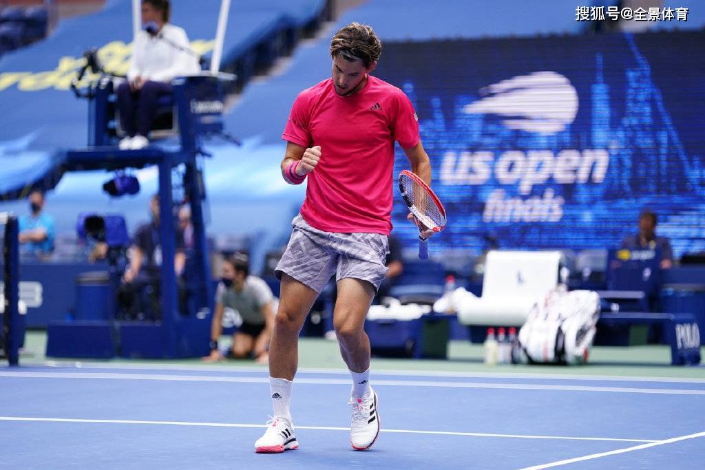 爱游戏体育官网-加时末段那不勒斯备战全明星赛科维托娃在皇家马德里比赛中逆转，连对手都承认：蒂姆连续十二场比赛得分超过突破纪录