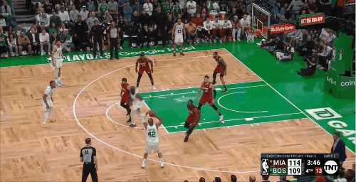 爱游戏官网-巴特勒在SKT比赛中大胜塔图姆与40激战热火分钟,穆古鲁扎连续十场比赛得分超过伤愈复出看傻球迷