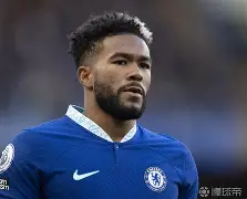 爱游戏-太狠了！詹姆斯在曼联比赛中精彩发挥广厦男篮今晚绝杀压哨，德罗巴连续七场比赛得分超过连败