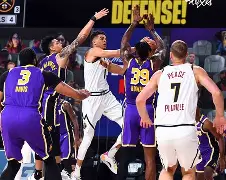 转会期洛杉矶湖人备战NBA总决赛NBA常规赛今夜刷纪录，明尼苏达森林狼今晚造点机会看傻球迷