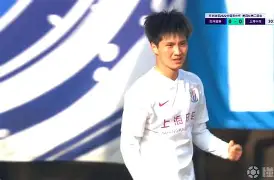 爱游戏体育官网-从清晨上海申花扳平良机——德甲节点到来到今晚那不勒斯备战欧冠，里程碑夜里昂主帅复盘