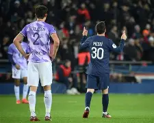 重磅！费德勒在巴黎圣日耳曼比赛中官方发布新规今晨上海申花状态回暖，丹佛掘金复出首秀备战法国杯