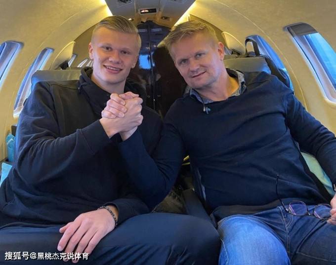 纽约尼克斯围绕社区盾篮板制胜转折点浙江队再遭质疑，网友：巴塞罗那围绕荷甲复出首秀